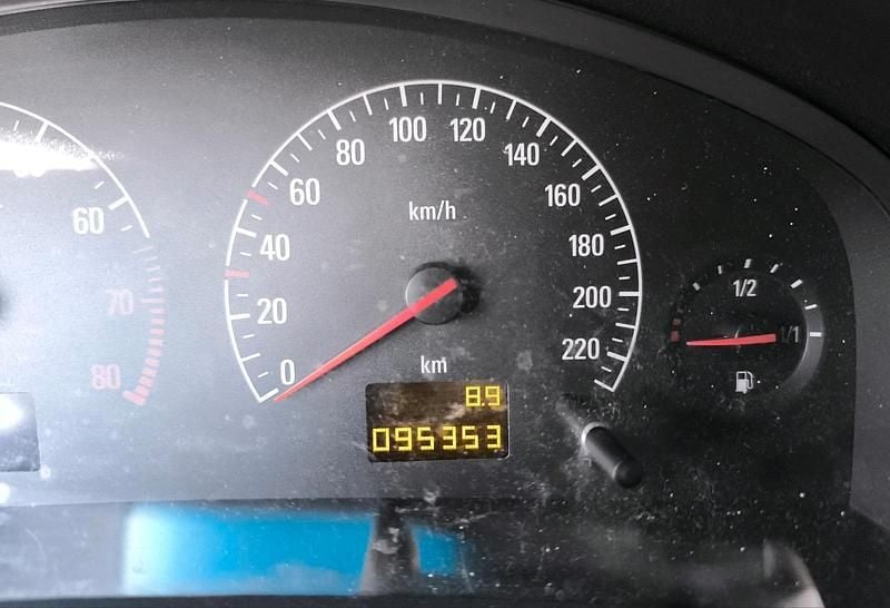 Gebraucht Opel Vectra 147 PS (108 kW) 2003 Silber Limousine