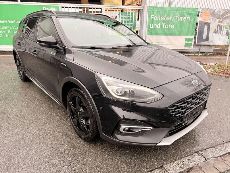 Gebraucht Ford Focus 125 PS (91 kW) 2020 Schwarz Kombi