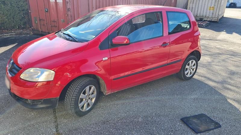 Gebraucht VW Fox 75 PS (55 kW) 2007 Rot Kleinwagen
