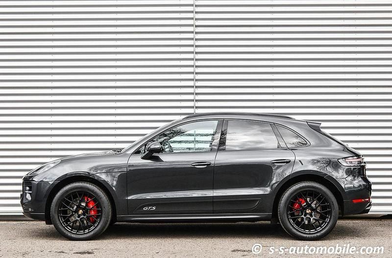 Gebraucht Porsche Macan GTS 381 PS (280 kW) 2020 Vulkangrau metallic SUV
