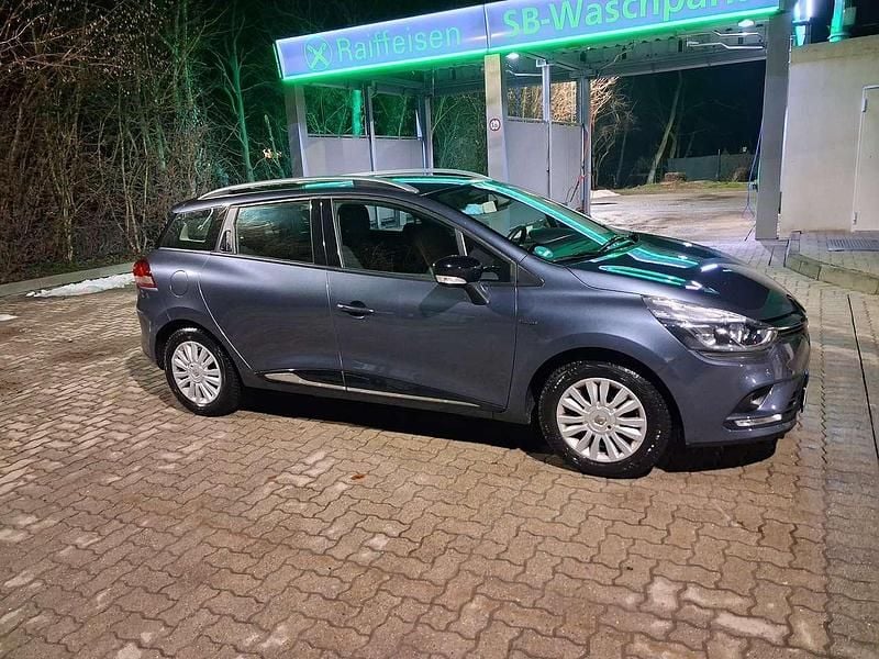 Grau Gebraucht 2019 Renault Clio GrandTour Kombi | 9.999 € (Fairer Preis) - Bild 1/4