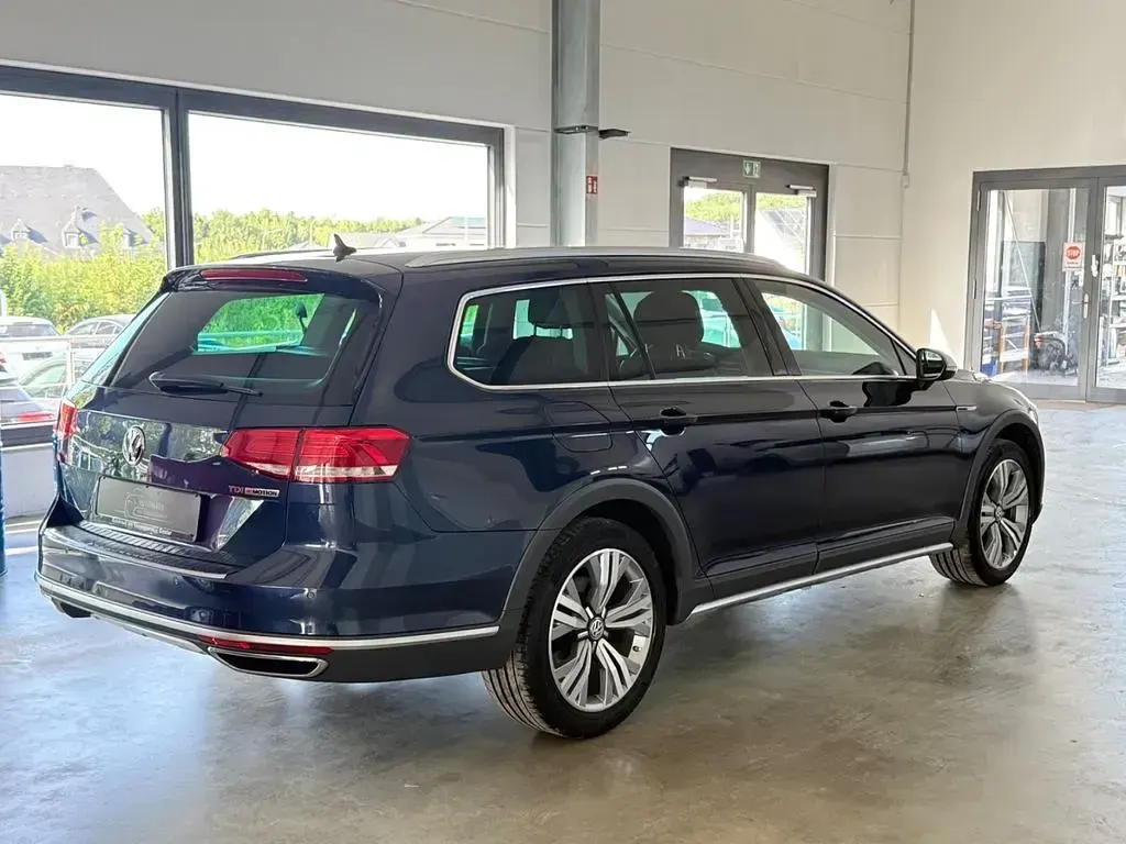 Gebraucht VW Passat Alltrack 190 PS (139 kW) 2015 Blau Kombi