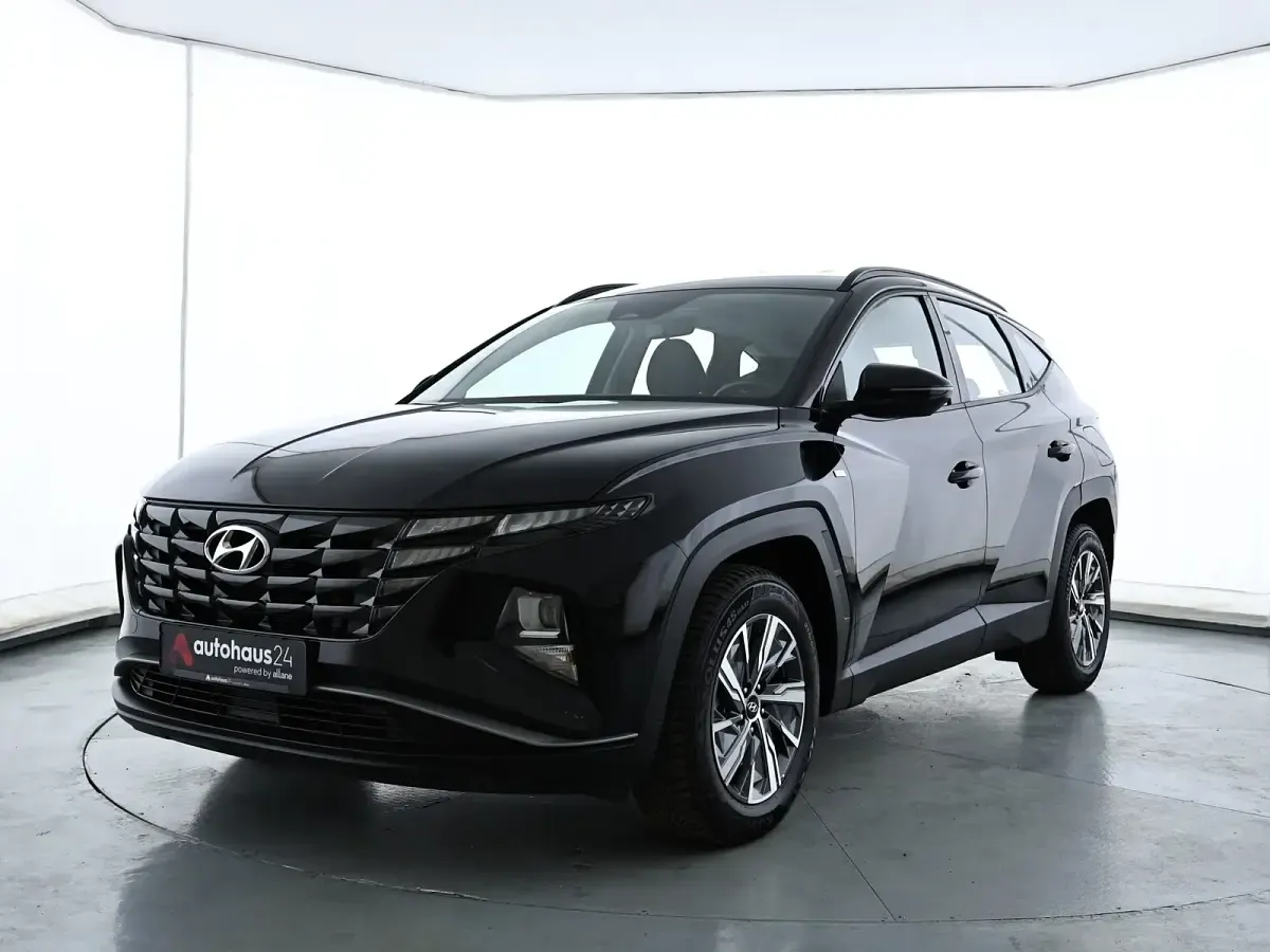 Gebraucht Hyundai Tucson Select 150 PS (110 kW) 2024 Schwarz SUV
