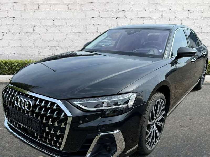 Vesuvgrau metallic Gebraucht 2023 Audi A8L Limousine | 62.690 € (Superpreis) - Bild 1/4