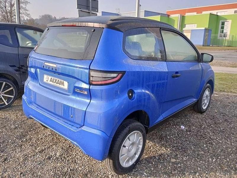 Neu Aixam Crossline 2026 Saphirblaumetallic Kleinwagen