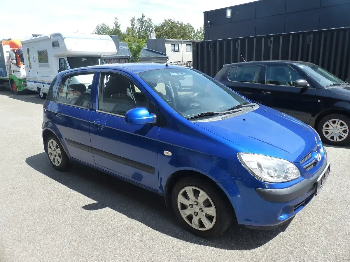 Gebraucht Hyundai Getz 67 PS (49 kW) 2009 Blau Kleinwagen