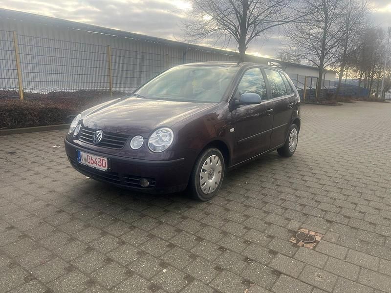Gebraucht VW Polo 54 PS (39 kW) 2002 Violet Kleinwagen