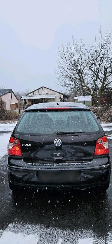 Gebraucht VW Polo 64 PS (47 kW) 2003 Schwarz Kleinwagen