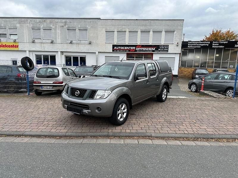 Gebraucht Nissan Navara XE 144 PS (105 kW) 2016 Grau Pickup