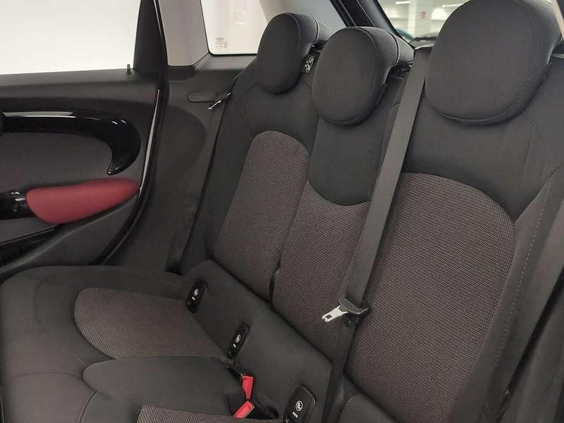 Second-hand Mini Cooper 136 CP (100 kW) 2018 Alb Hatchback