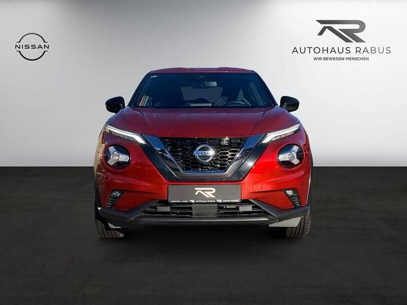 Gebraucht Nissan Juke N-Connecta 114 PS (83 kW) 2021 Rot SUV