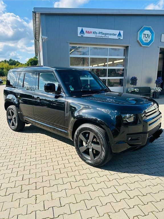 Schwarz Gebraucht 2021 Land Rover Defender HSE Dynamic SUV | 58.950 € (Superpreis) - Bild 1/4