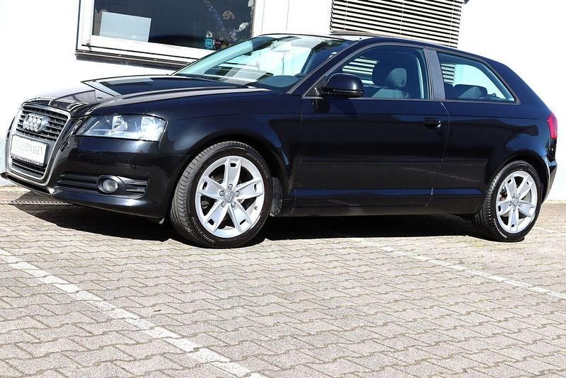 Gebraucht Audi A3 Ambition 102 PS (75 kW) 2010 Schwarz Kleinwagen