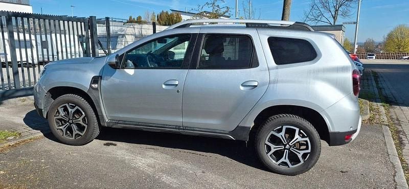 Gebraucht Dacia Duster Comfort 131 PS (96 kW) 2019 Silber SUV