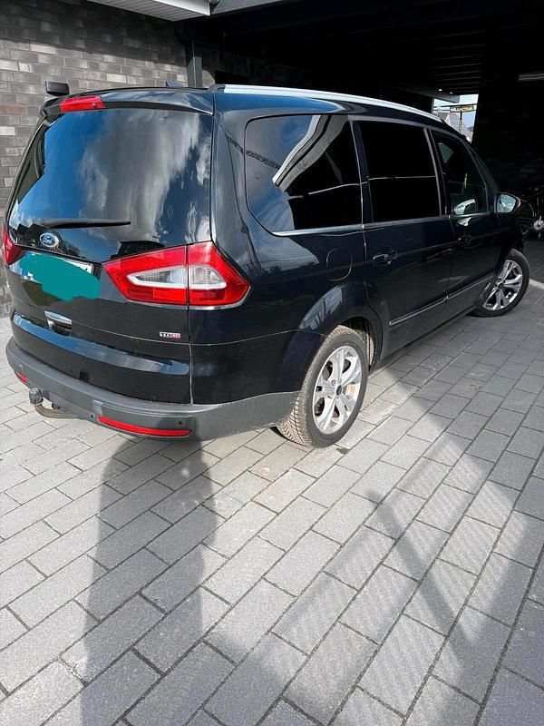 Gebraucht Ford Galaxy Titanium 163 PS (119 kW) 2010 Schwarz Van / Kleinbus