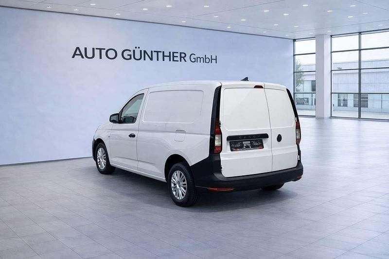 Gebraucht VW Caddy 75 PS (55 kW) 2022 Candyweiß Van / Kleinbus