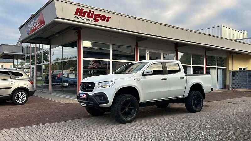 Beringweiss metallic Gebraucht 2020 Mercedes X350 Abholung | 64.900 € - Bild 1/4