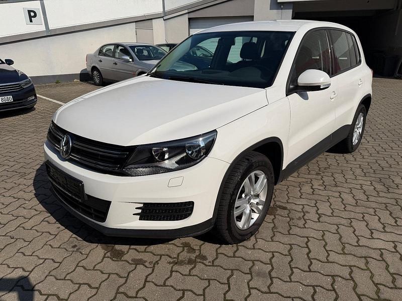 Gebraucht VW Tiguan Trendline 160 PS (117 kW) 2013 Candyweiß SUV