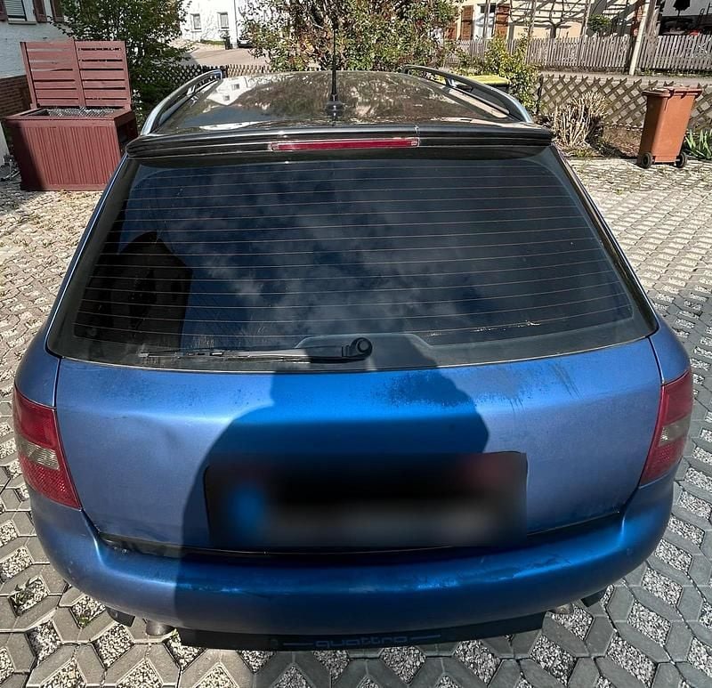 Second-hand Audi A6 180 CP (132 kW) 2003 Albastru Break