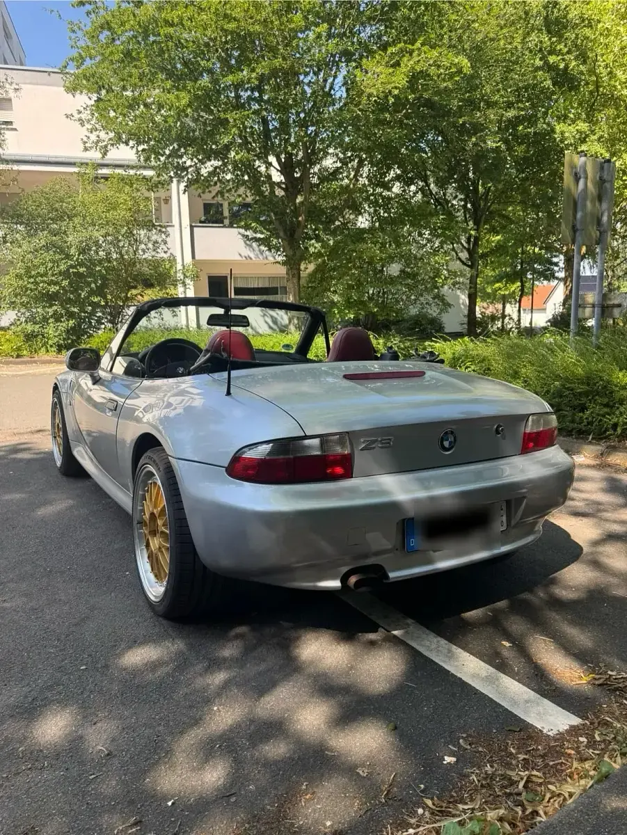 Gebraucht BMW Z3 118 PS (86 kW) 1997 Silber Cabrio