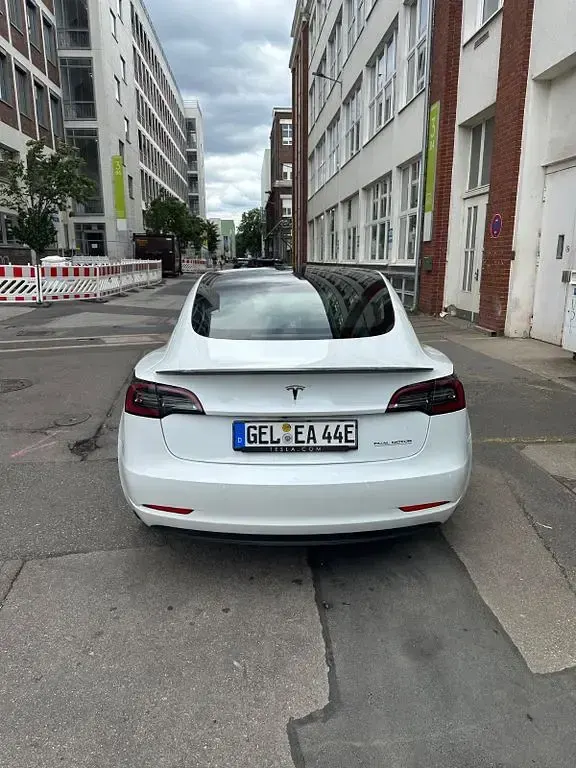 Gebraucht Tesla Model 3 Performance 377 kW (513 PS) 2022 Weiß Limousine