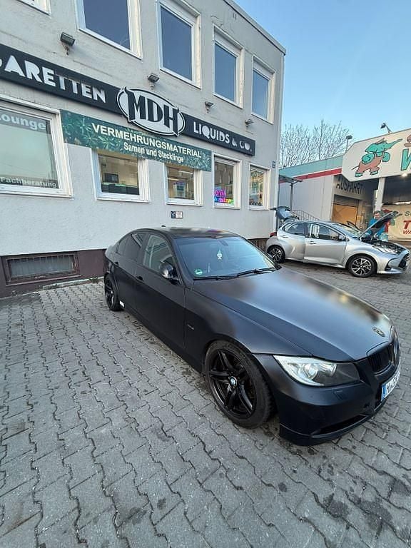 Gebraucht BMW 330 272 PS (200 kW) 2007 Blau Limousine
