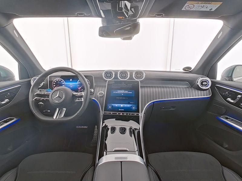 Gebraucht Mercedes GLC200 AMG 204 PS (150 kW) 2025 Silber SUV