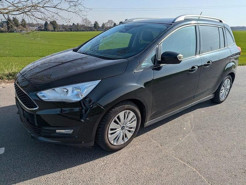 Gebraucht Ford Grand C-Max Cool & Connect 125 PS (91 kW) 2019 Schwarz Van / Kleinbus