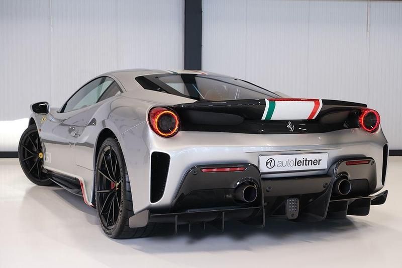 Gebraucht Ferrari 488 721 PS (530 kW) 2019 Silber