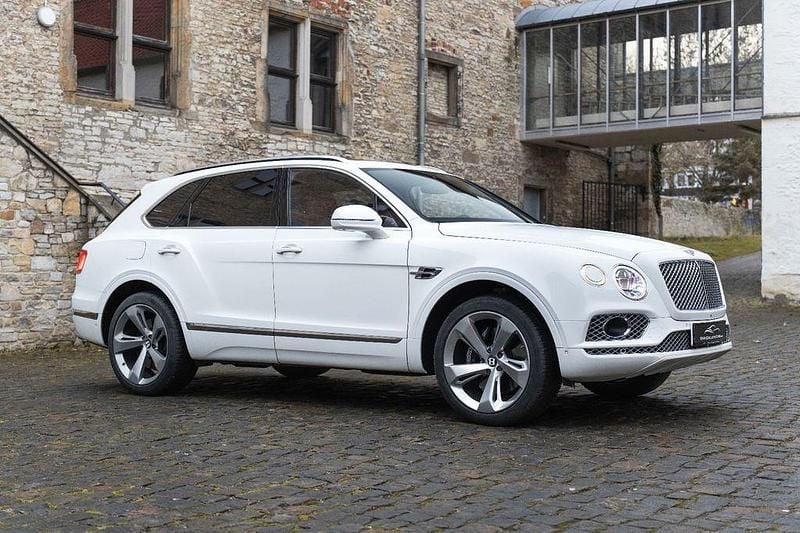 Gebraucht Bentley Bentayga 549 PS (403 kW) 2018 Weiß SUV