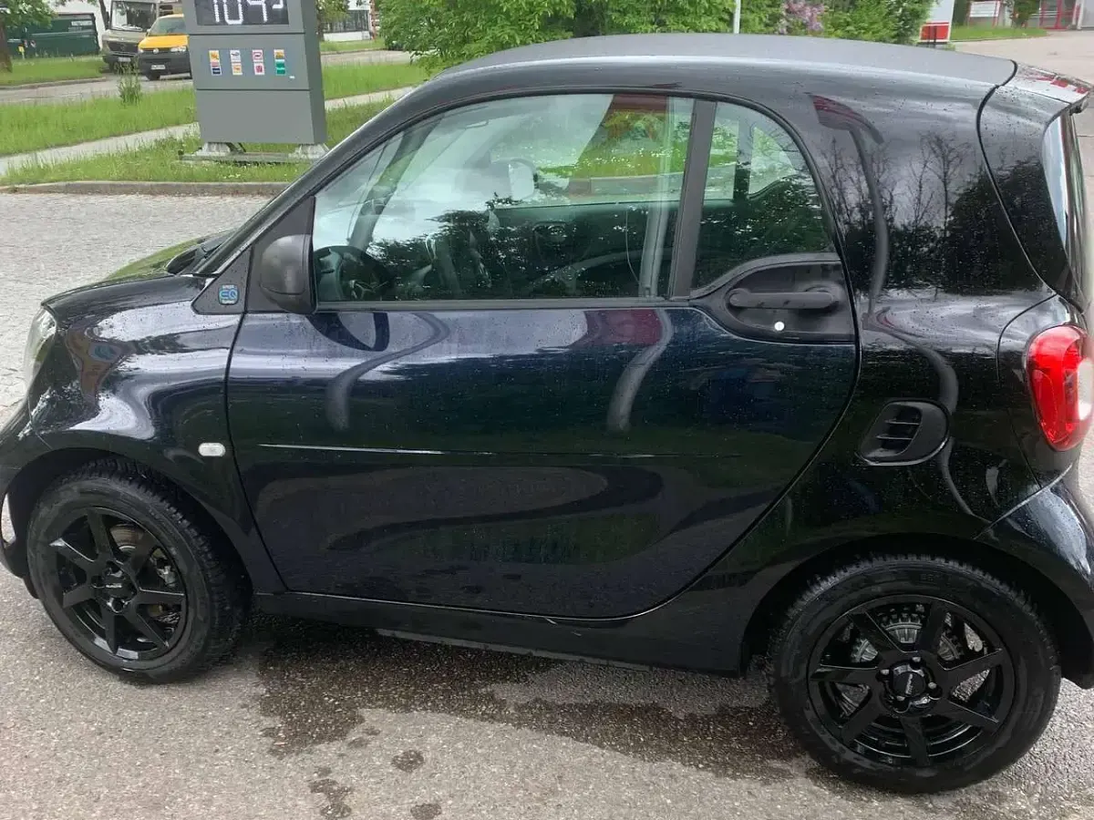 Gebraucht Smart ForTwo Electric Drive 60 kW (82 PS) 2022 Blau Coupé
