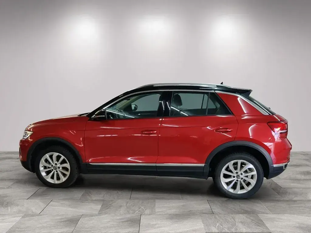 Gebraucht VW T-Roc Style 150 PS (110 kW) 2025 Rot SUV
