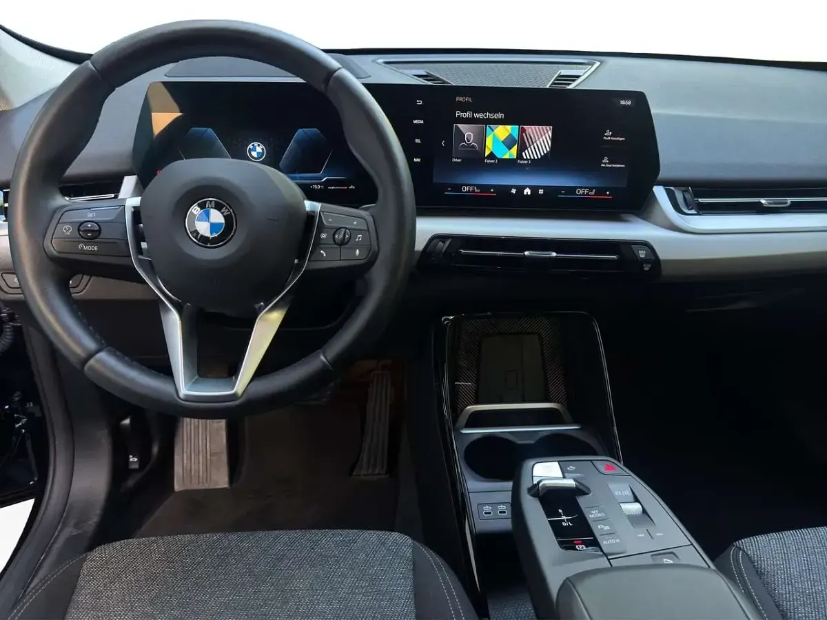 Gebraucht BMW X1 156 PS (114 kW) 2025 Schwarz uni SUV