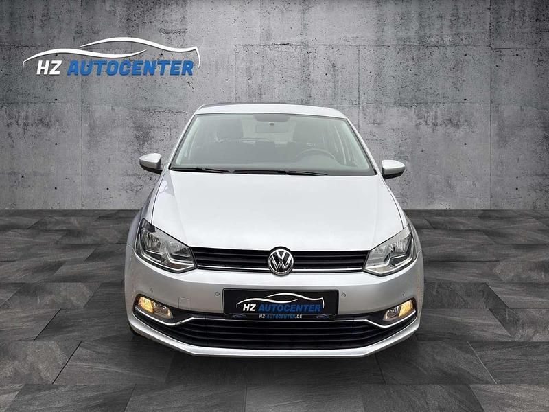 Gebraucht VW Polo Comfortline 90 PS (66 kW) 2015 Silber Kleinwagen