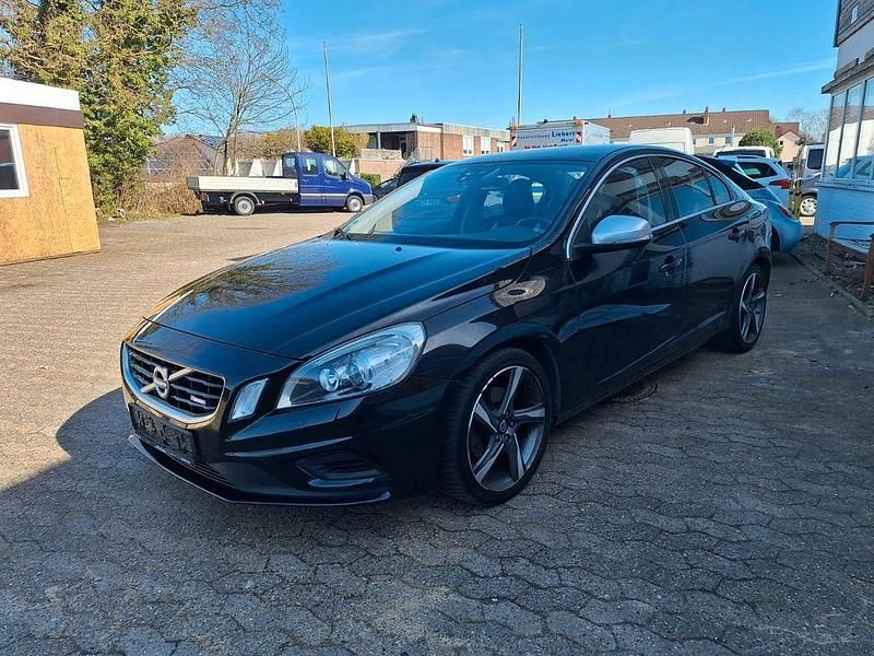 Gebraucht Volvo S60 R-Design 114 PS (83 kW) 2012 Schwarz Limousine