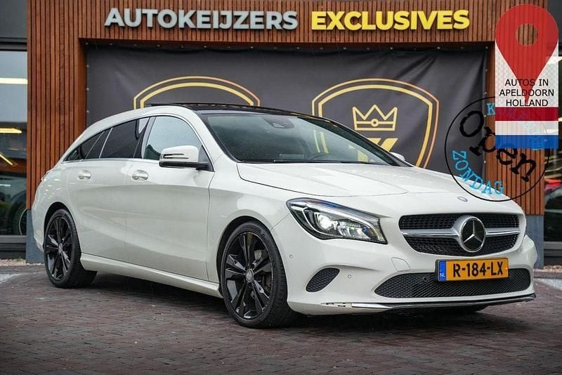 Weiß Gebraucht 2016 Mercedes CLA200 Shooting Brake Business Kombi | 16.900 € (Fairer Preis) - Bild 1/4