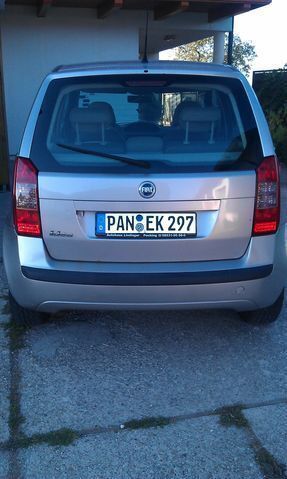 Gebraucht Fiat Idea Active 95 PS (69 kW) 2004 Silber Van / Kleinbus