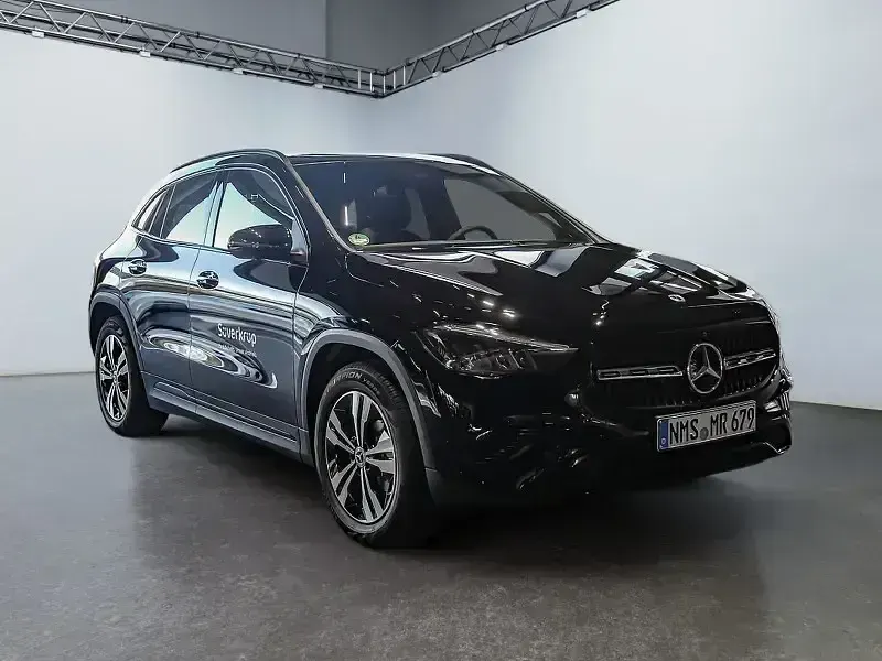 Gebraucht Mercedes GLA200 Progressive 163 PS (119 kW) 2025 Andere SUV