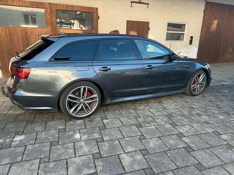 Gebraucht Audi A6 Competition 326 PS (239 kW) 2018 Grau Kombi