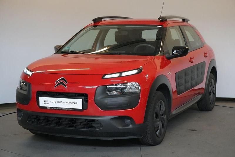 Gebraucht Citroën C4 Feel 82 PS (60 kW) 2015 Rot SUV