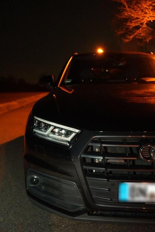 Gebraucht Audi Q5 Ambiente 190 PS (139 kW) 2019 Schwarz SUV