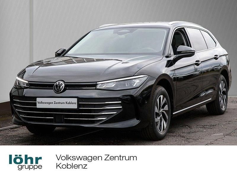 Schwarz Neu 2025 VW Passat Business Limousine | 55.630 € (Teuer) - Bild 1/4