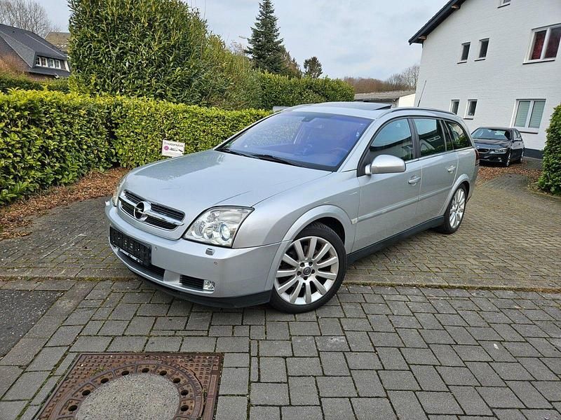 Gebraucht Opel Vectra 177 PS (130 kW) 2004 Silber Kombi