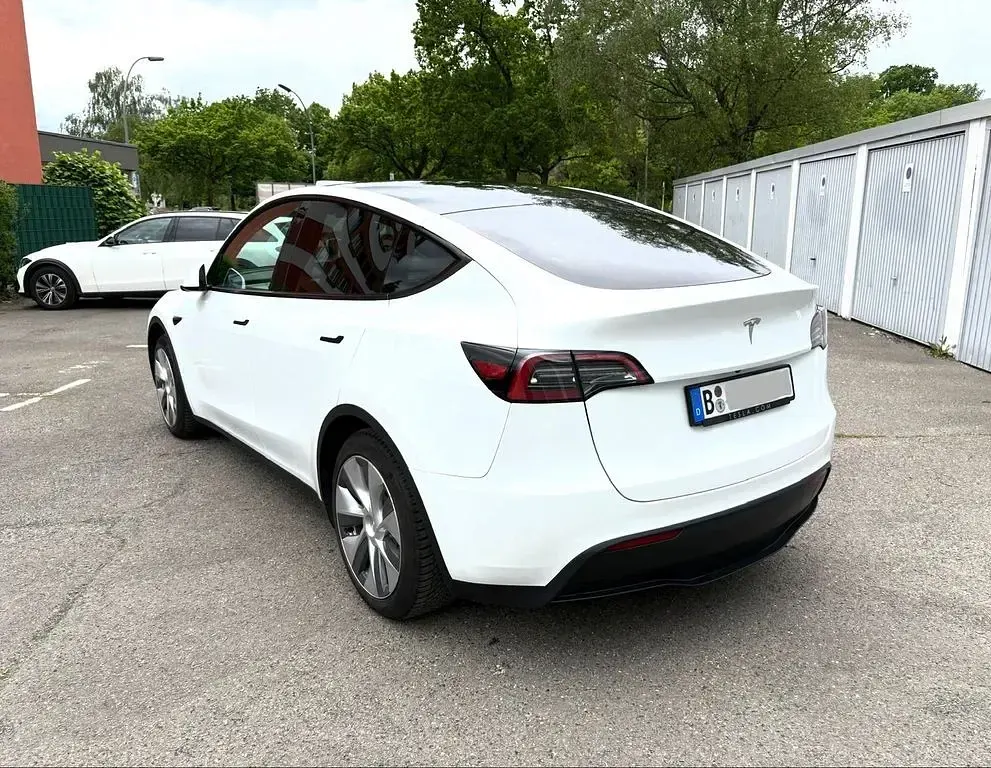 Gebraucht Tesla Model Y 219 kW (299 PS) 2023 Weiß SUV