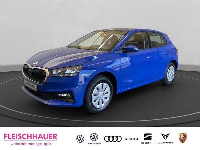 Blau Neu 2025 Skoda Fabia Essence Kleinwagen | 19.790 € (Fairer Preis) - Bild 1/4