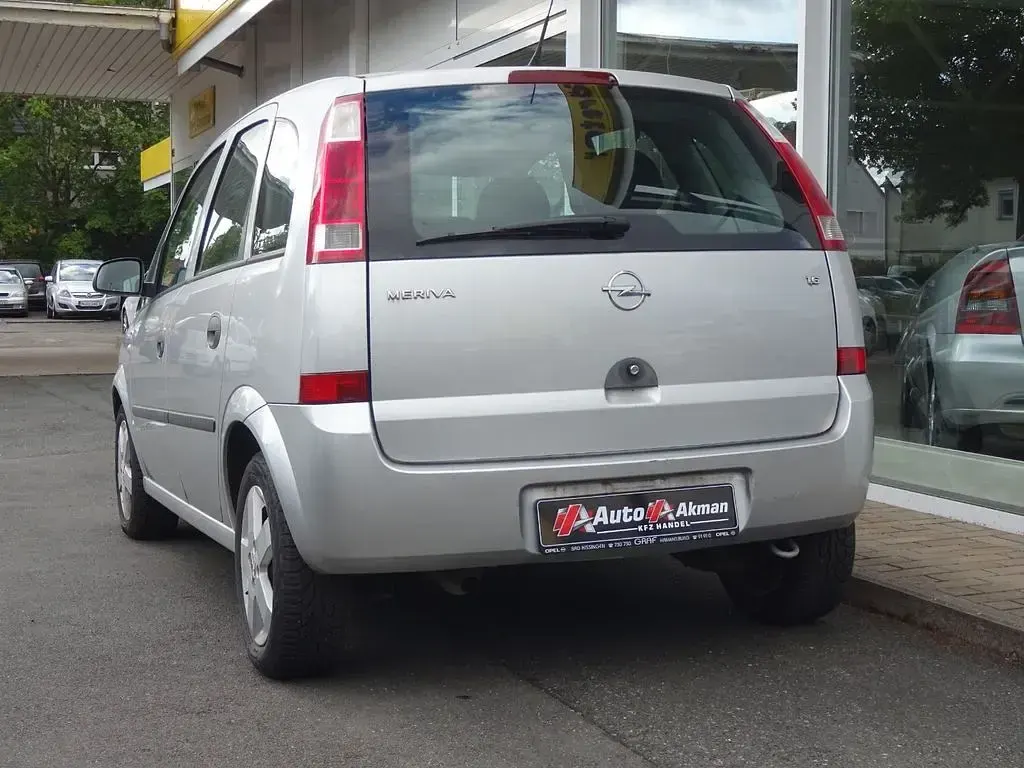 Gebraucht Opel Meriva Cosmo 101 PS (74 kW) 2004 Silber Van / Kleinbus