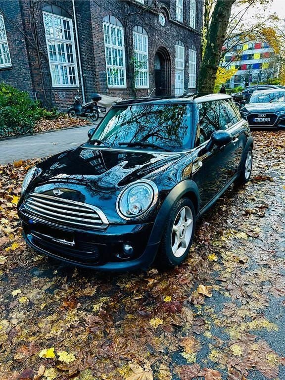 Gebraucht Mini ONE 75 PS (55 kW) 2013 Schwarz Kleinwagen