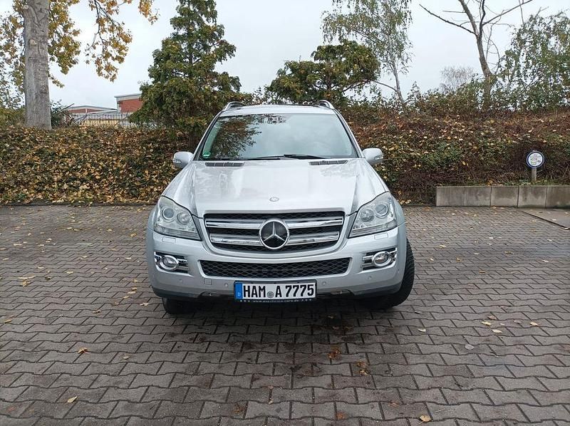 Silber Gebraucht 2008 Mercedes GL320 SUV | 11.700 € (Fairer Preis) - Bild 1/4