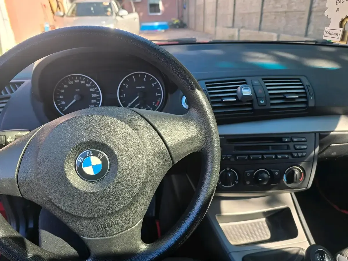 Gebraucht BMW 116 116 PS (85 kW) 2005 Rot Kleinwagen