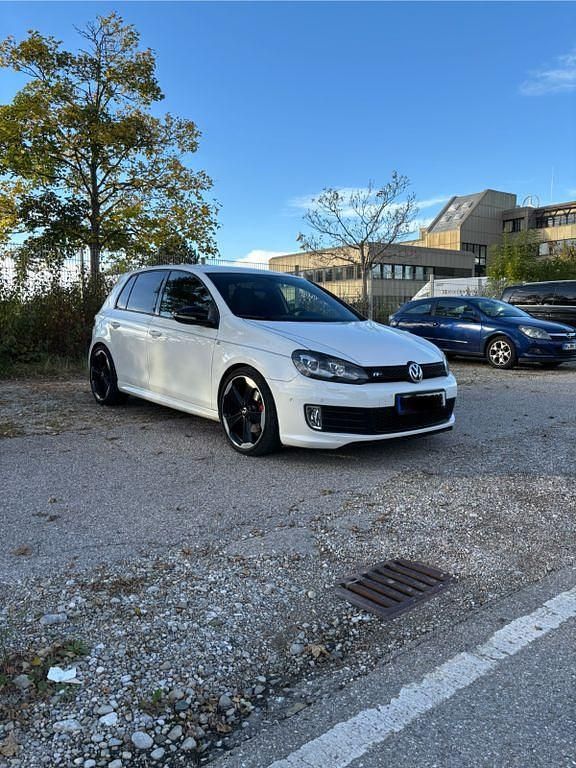 Gebraucht VW Golf VI Edition 392 PS (288 kW) 2011 Weiß Kleinwagen